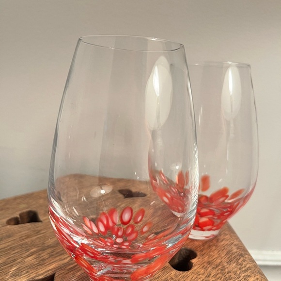 Elegant Red and Clear Glass Vase Set - Picture 2 of 3